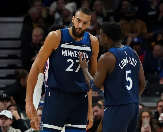 NBA-森林狼梦回三头怪时代：打造最强防守霸占西部第一